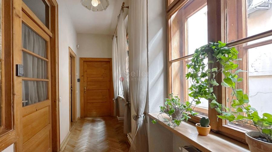 Zona Centrala Structura Generoasa - 4