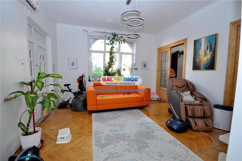Vanzare apartament 3 camere in Vila in zona Cismigiu - Vasile Parvan. - 2