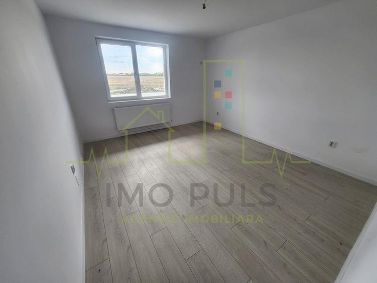 Bucatarie 10 mp. Decomandat. Parter. Posibilitate rate - 1