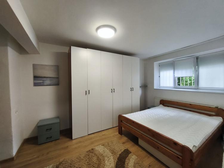 Inchiriez apartament cu 1 camera in 7 Noiembrie - langa Spital / UMF - 1