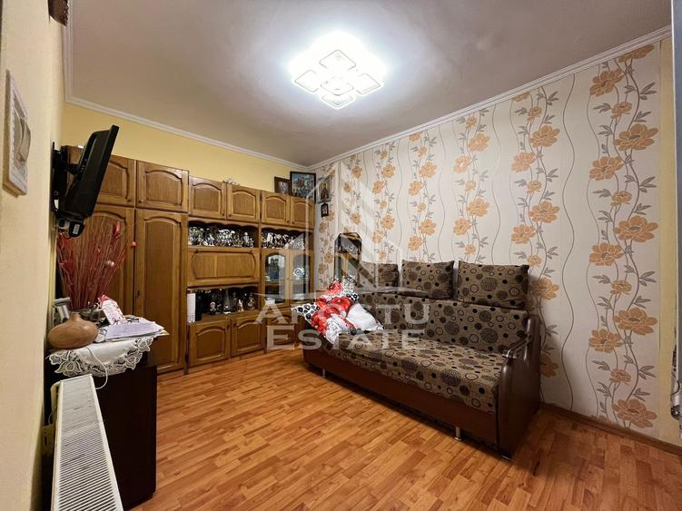 Casa individuala cu  2 camere, 2 bai in zona Odobescu, Comision 0% - 7