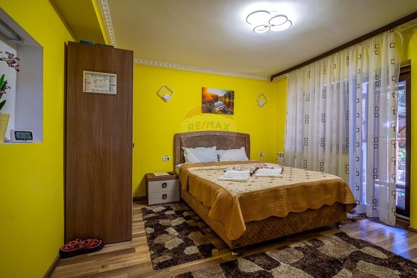 Vila moderna cu 2 corpuri in Busteni | Ideala pentru turism - 8