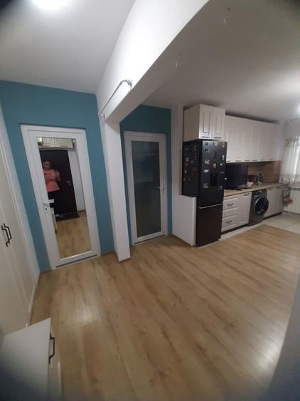 Vand apartament 2 camere - 4