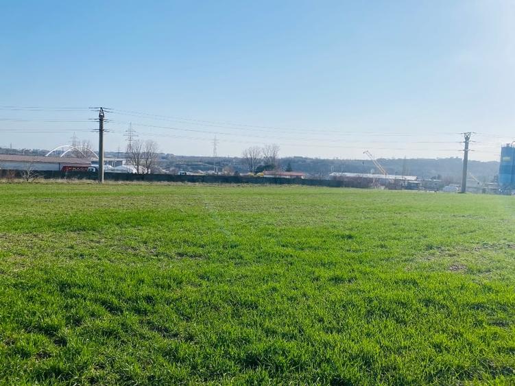 Teren investiție 5.500 mp lângă A2 – dublă deschidere 55 m / 101 m – utilități - 3