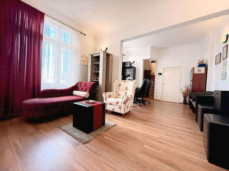 Central - apartament dispus pe 2 etaje in vila - 7