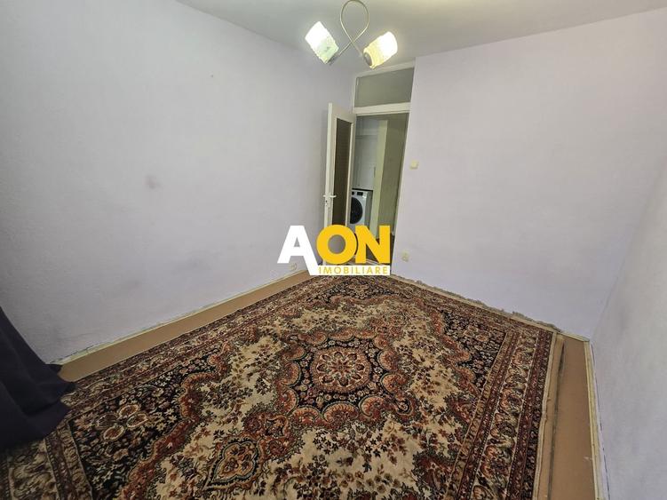 Apartament 3 Camere Decomandat Zona Cetate - 9