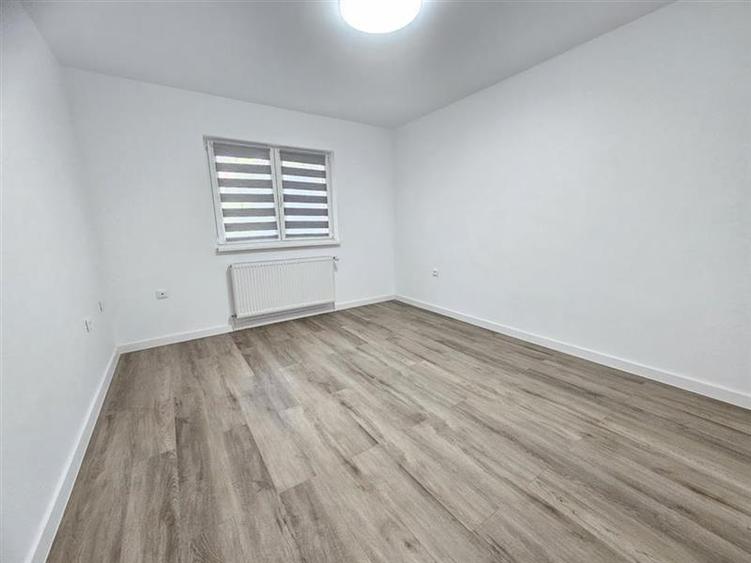 Vanzare garsoniera in Tudor zona Diamant renovata recent, totul nou. - 2