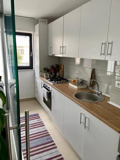 Proprietar 2 camere modern, complet mobilat, loc parcare, bloc nou, Sector 4 - 3