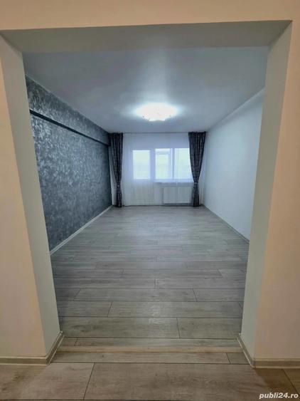 De vanzare apartament cu 4 camere, zona Pietei, complet renovat, 76.490 euro - 8