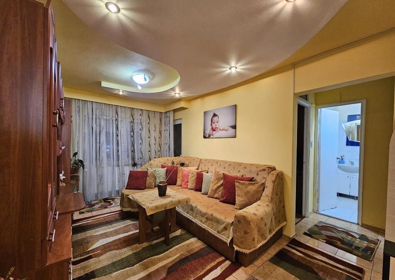 Apartament 4 camere,2 bai,2 balcoane,etaj 2 - 7