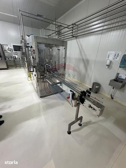 Spațiu comercial, de 2,900 mp, în Sascut