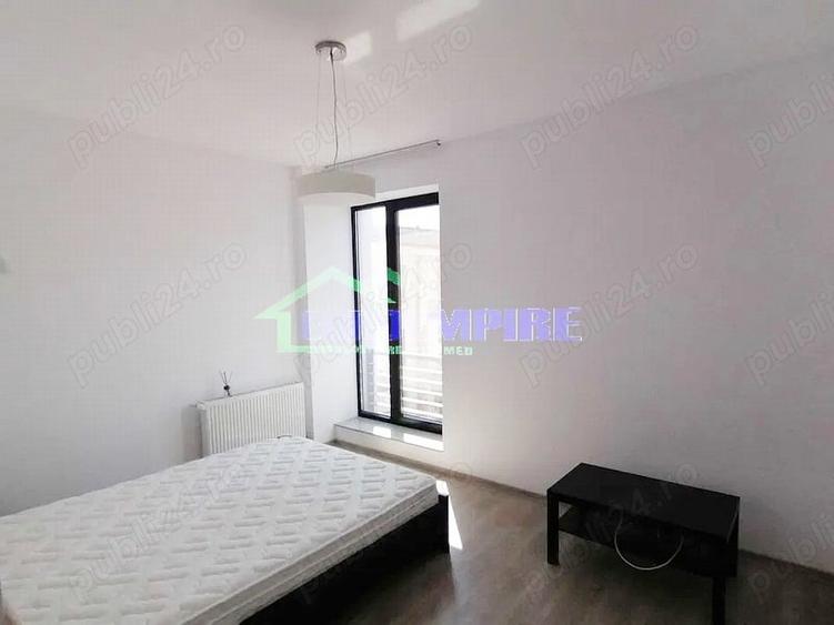 Apartamwnt 3 camere de inchiriat zona PENINSULA-CAZINO, bloc nou - 1