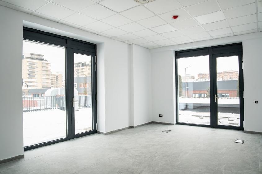 Spatiu comercial 81.6 mp direct proprietar 250 000 € - 8