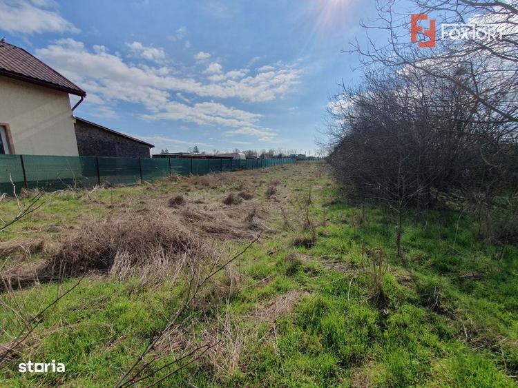 Teren intravilan de 1952 mp cu utilitati - zona Parta - 8