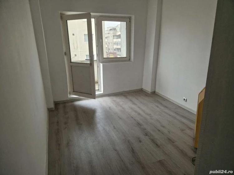 Apartament de vanzare, 4 camere Drobeta Turnu-Severin - 3