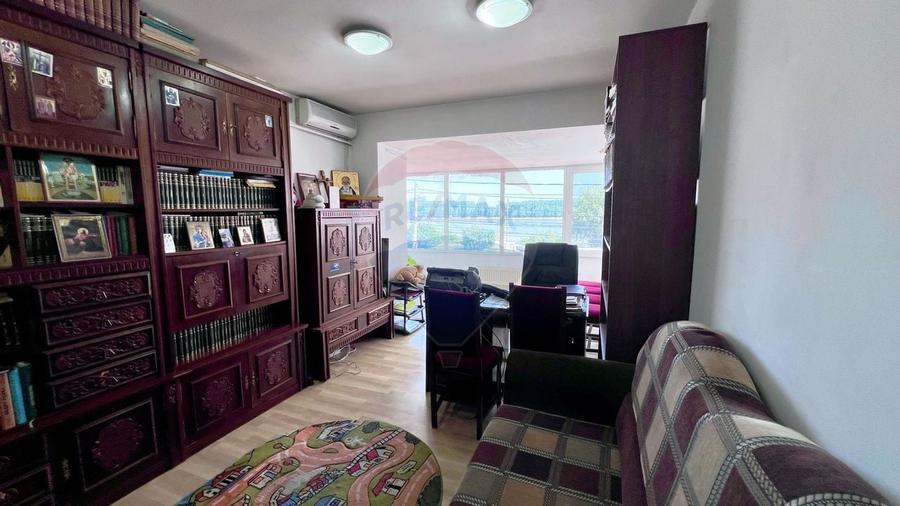 Apartament de vanzare Galati, 6 camere, Faleza - locuinta sau birouri - 4