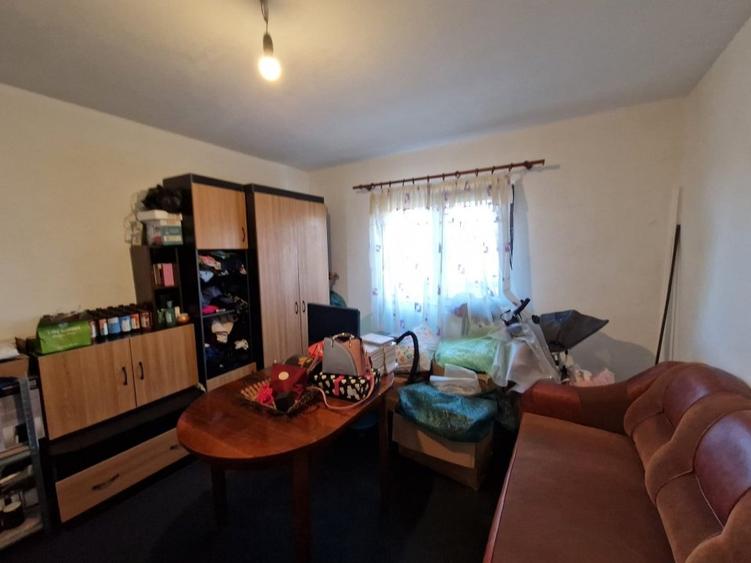 Mihailesti, vanzare vila P+M, 258mp, teren 912mp. - 9