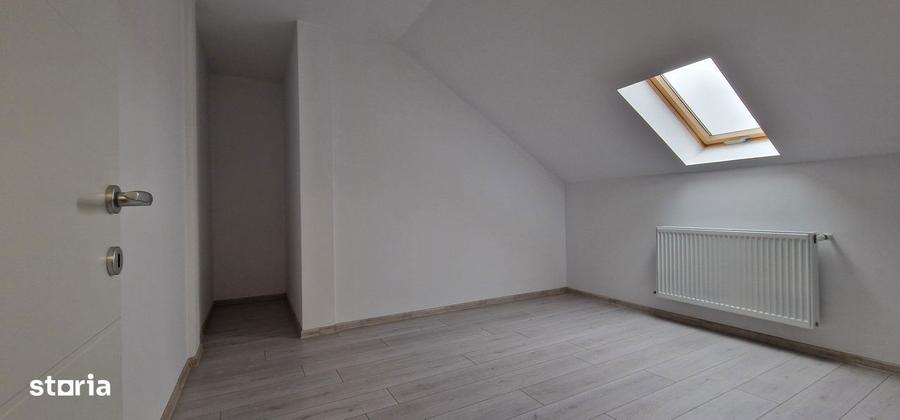 DIRECT PROPRIETAR ! AP 4 camere ,la mansarda, zona Bdul Mihai Viteazu - 10