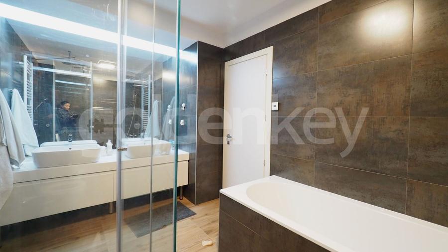 Apartament modern cu 5 camere | vedere spre lac | 2 garaje - 24