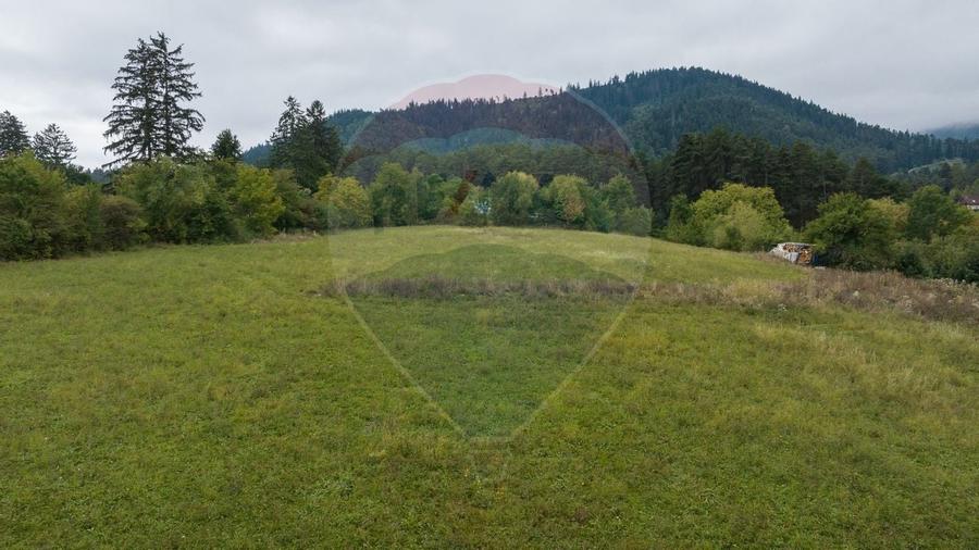 Proiect autorizat (AC) pentru constructia a 6 vile individuale P+M - 7