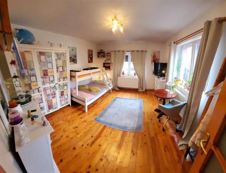 Vila Cristian, mobilata si utilata, gradina, pomi fructiferi, spatii recreere - 5