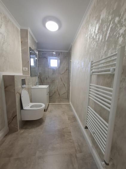 Brotacei--2 camere decomandate, cu centrala, LA CHEIE,nelocuit - 4