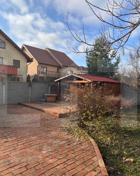 Casa spa?ioasa, de vanzare, cu 4 camere, 120 mp, zona Sel - 15