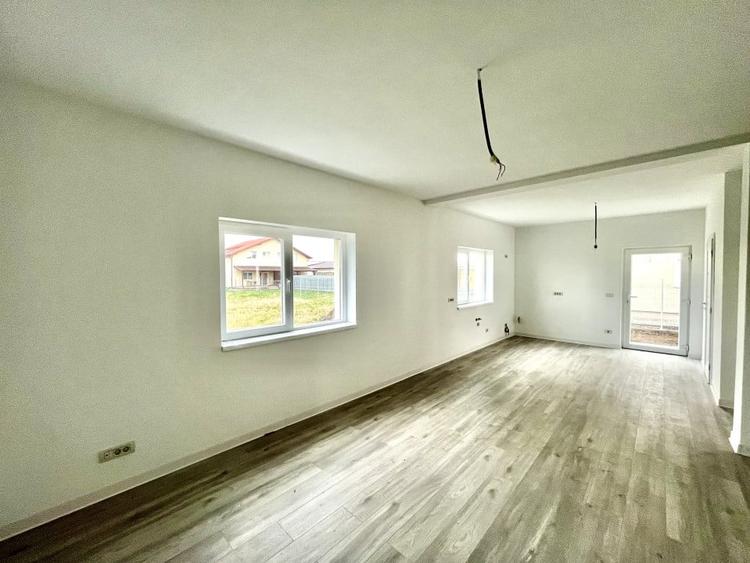 Casa Individuala, Complet Finalizata, 5 Camere - 2