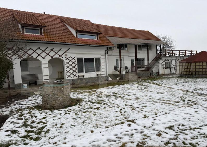 Casa de vanzare cu teren generos la doar 15 minute de - 5