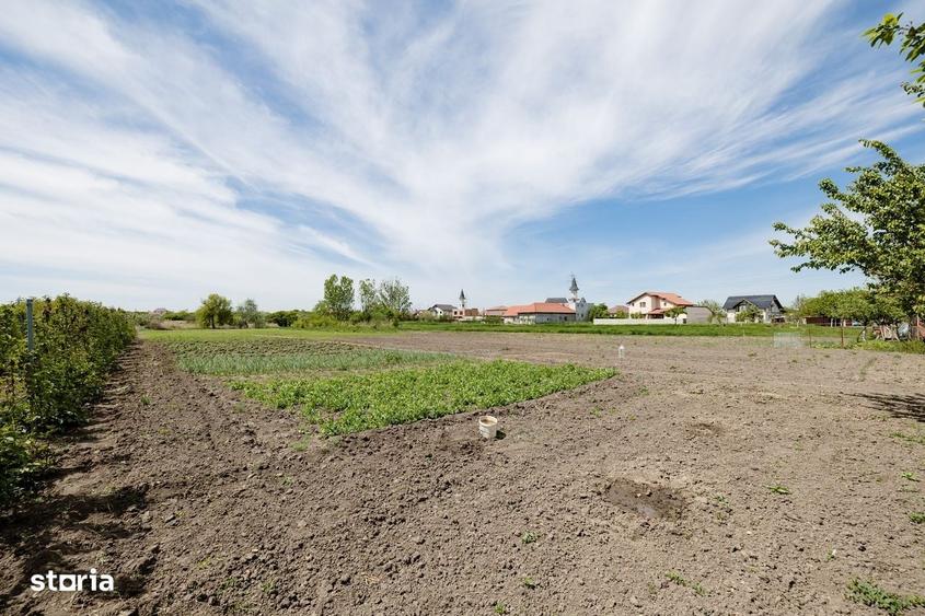 Casă cu 4 camere cu Teren 4898 Mp în Gai