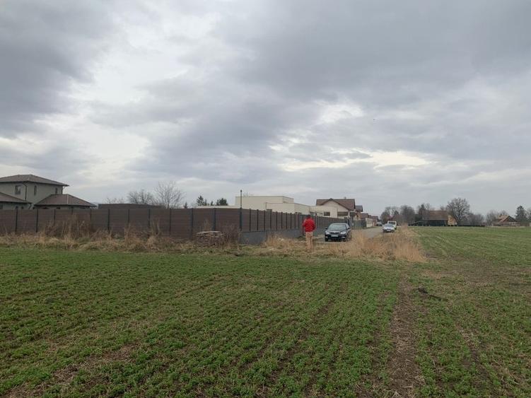 Teren de vanzare Stupini - 3