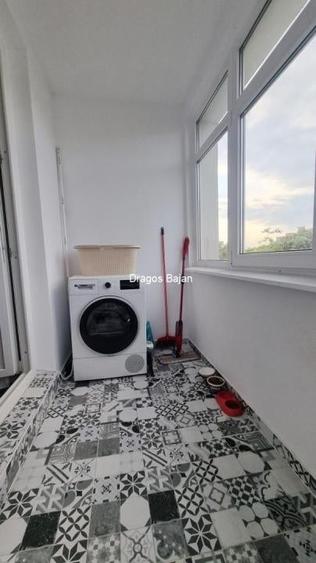 3 camere // decomandat // Renovat - 13