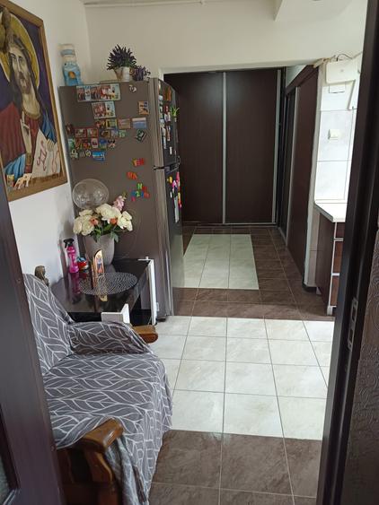 Iancului , Piata Iancului - 9