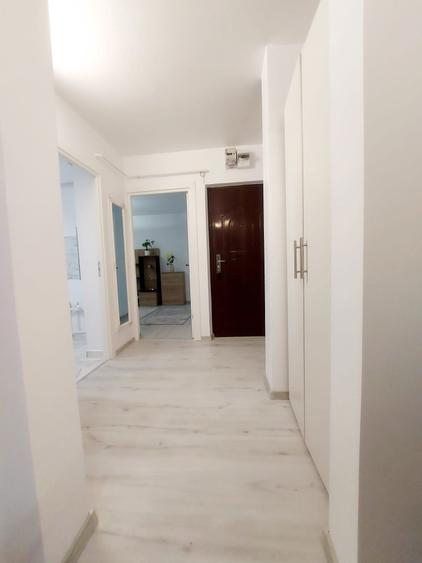 Apartament 2 camere decomandat - 1