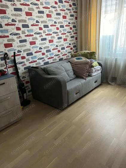 Apartament cu 2 camere decomandat în Berceni