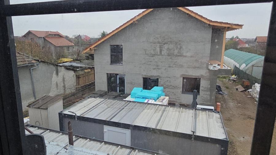 1/2 duplex isi caută proprietar. - 3