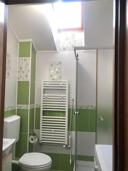 Casa individuala cu 5 Camere, 3 Grupuri sanitare, Parcare, Centrul Vechi - 16