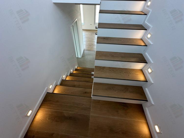 Vila Individuala - Com. Berceni - Pozitie excelenta - 5 Camere - 3 Bai - 9