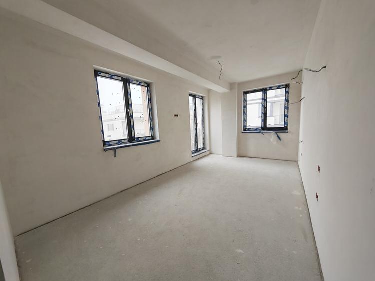 Apartament 3 camere 2 bai la cheie loc de parcare Tomis Plus - 13