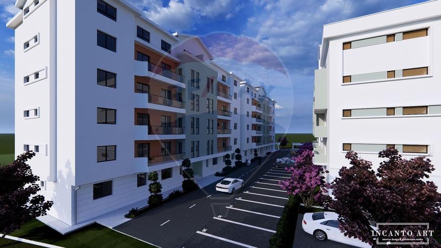 3 camere, parter intr-un ansamblu nou - 3