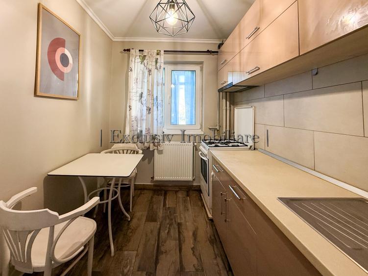 Apartament cu 2 camere decomandat, mobilat în Tomis Nord