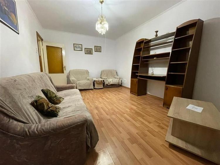 Apartament 3 camere de vanzare zona centrala-Tulcea Apartament 3 camere de vanzare zona centrala-Tulcea