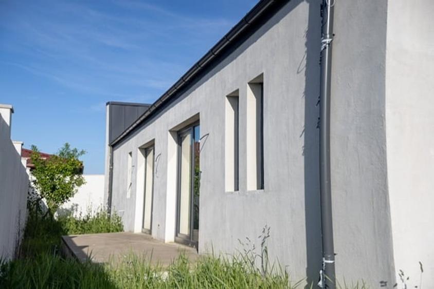 MOCIRA casa pe 1 nivel semifinisata 130mp utili cu teren 5.5ari! - 10