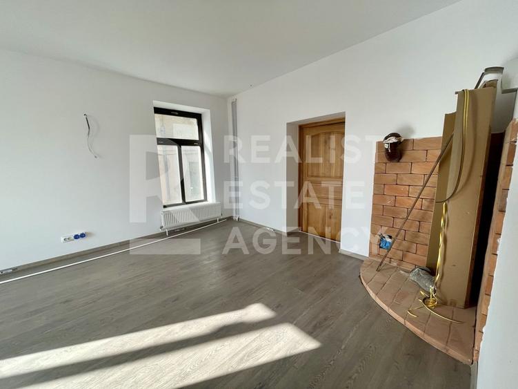 Vânzare, clădire impresionantă, 11 camere, 9 dormitoare, Păcurari - 6