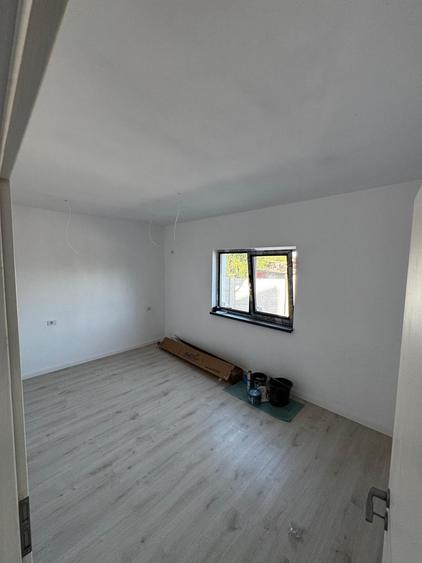 Vila modernă cu 4 dormitoare și curte, Berceni - 17