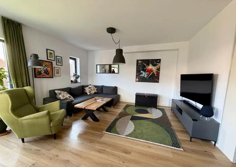 Casa 5 camere langa Primaria Flore?ti - transport ?i magazine aproape - 2