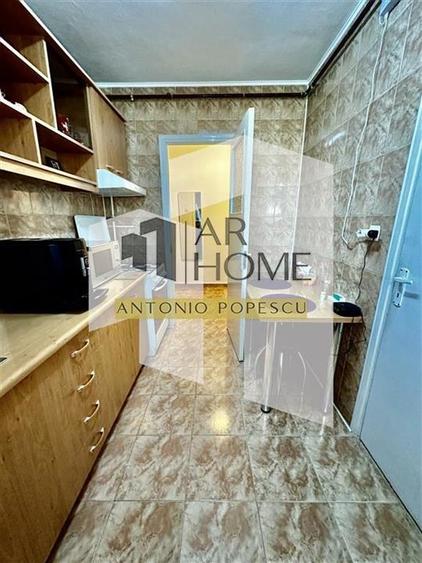 Vanzare apartament 3 camere, centrala proprie, Ploiesti, zona Nord - 13