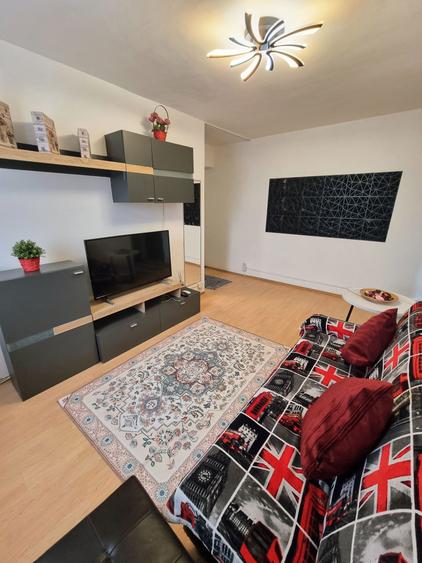 Apt 2 camere pret foarte bun ideal investitie Strada Saturn - 4