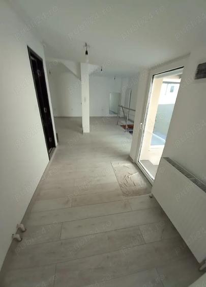 vand casa p+1+M si spatiu comercial inclus - 1