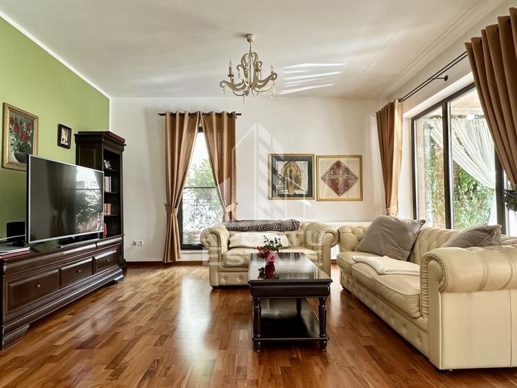 Casa impresionanta cu 5 camere si garaj, la intrare in Dumbravita - 6